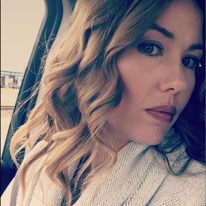 Meet your Posher, Amie